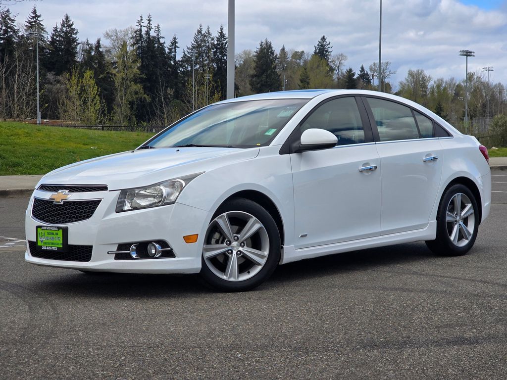 2012 Chevrolet Cruze 4-Door Sedan 2LT's photo
