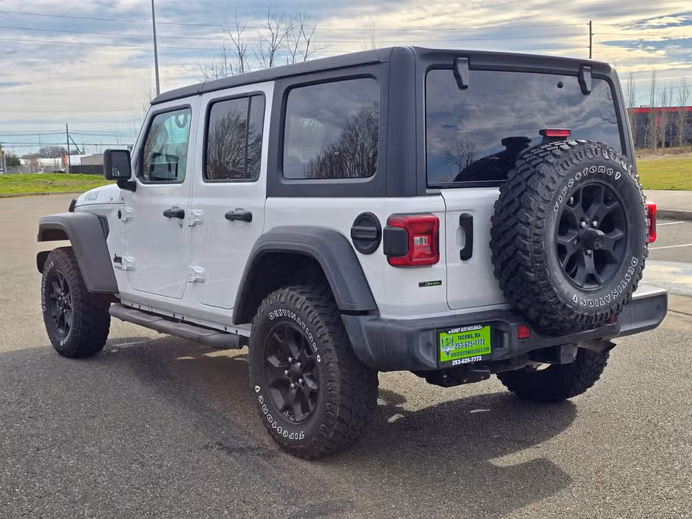 2020 Jeep Wrangler Unlimited Willys Lower Image 1