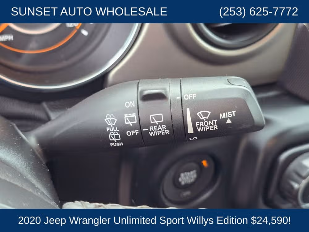 2020 Jeep Wrangler Unlimited Willys Image 35