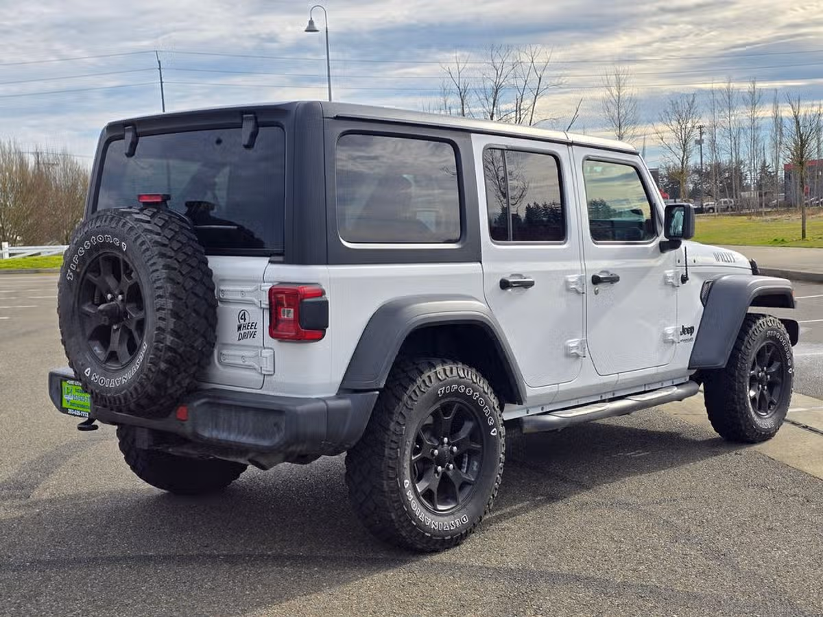 2020 Jeep Wrangler Unlimited Willys Image 5