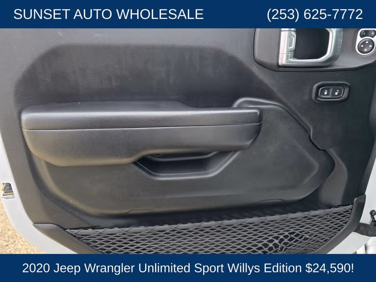 2020 Jeep Wrangler Unlimited Willys Image 31