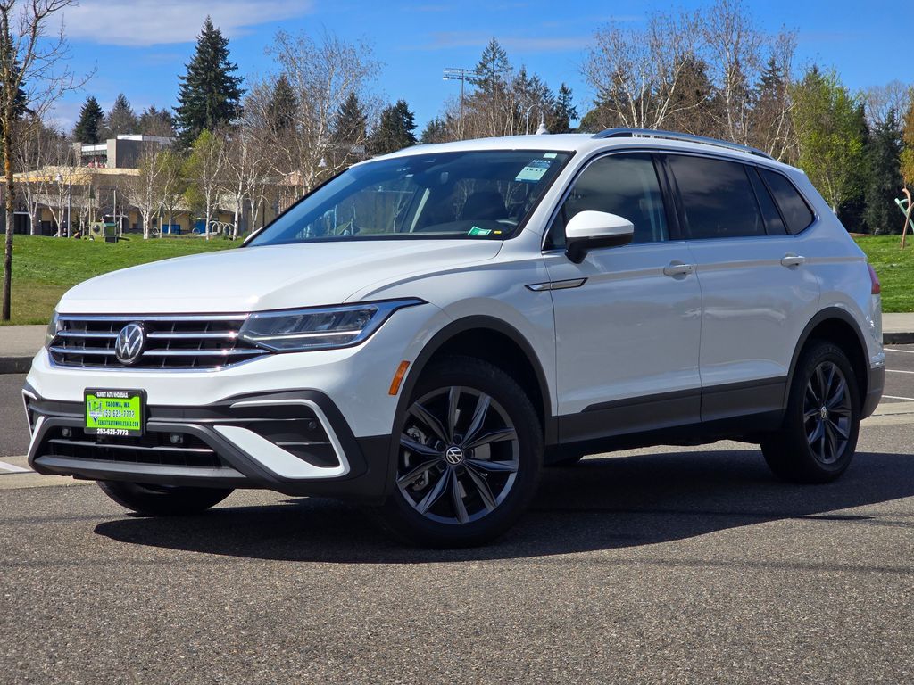 2022 Volkswagen Tiguan 2.0T SE 4Motion's photo