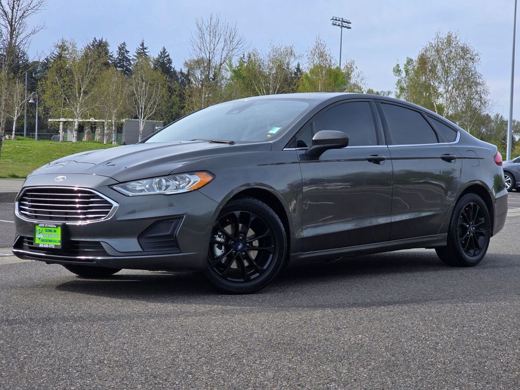 2020 Ford Fusion SE FWD's photo