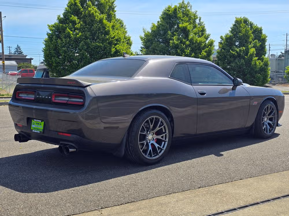 2016 Dodge Challenger SRT 392 Image 6