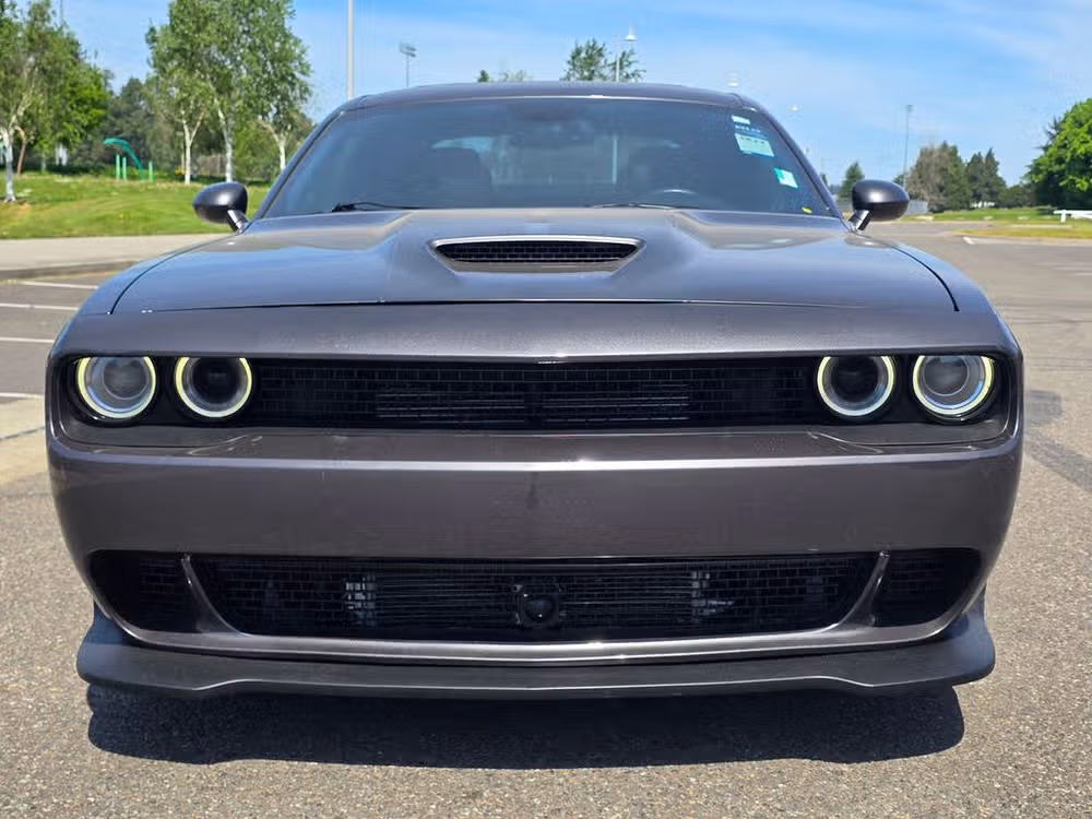 2016 Dodge Challenger SRT 392 Image 9