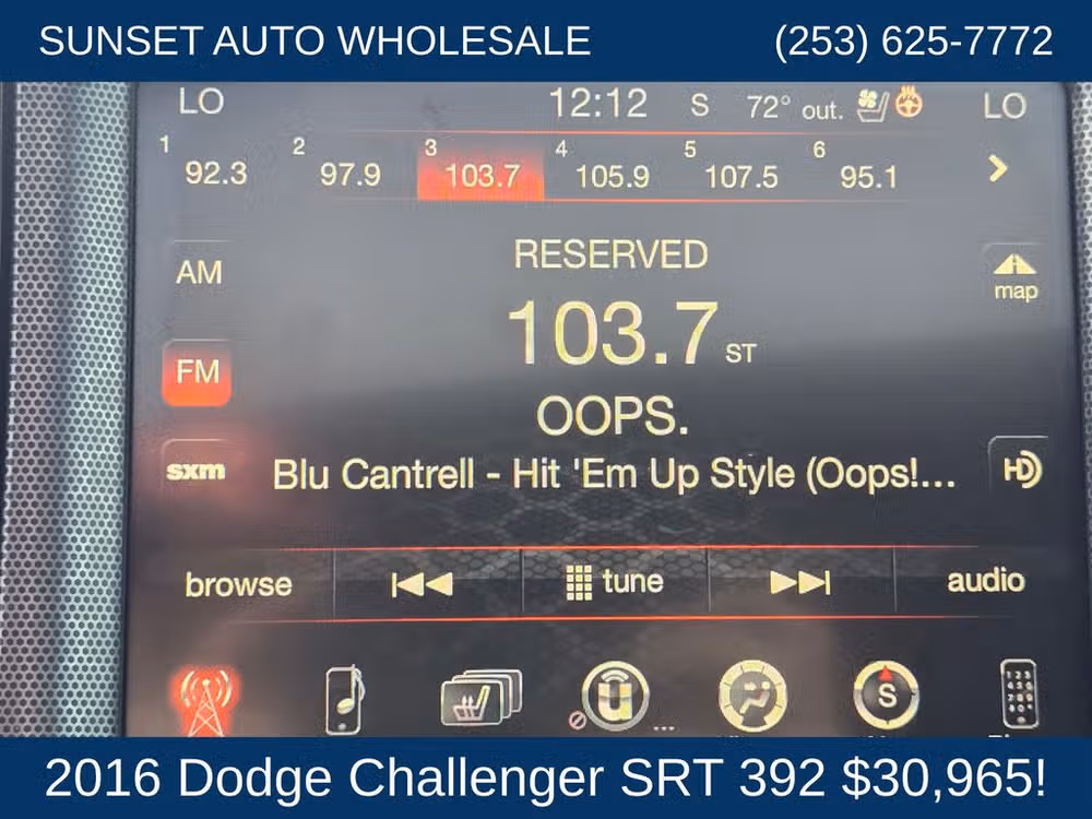 2016 Dodge Challenger SRT 392 Image 38