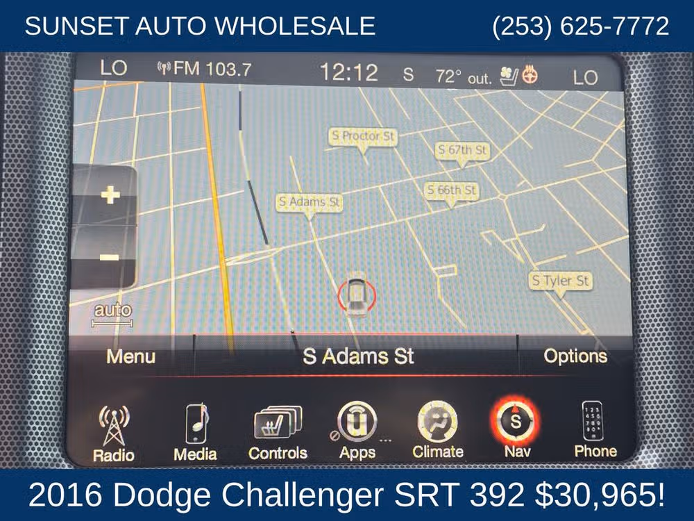 2016 Dodge Challenger SRT 392 Image 37