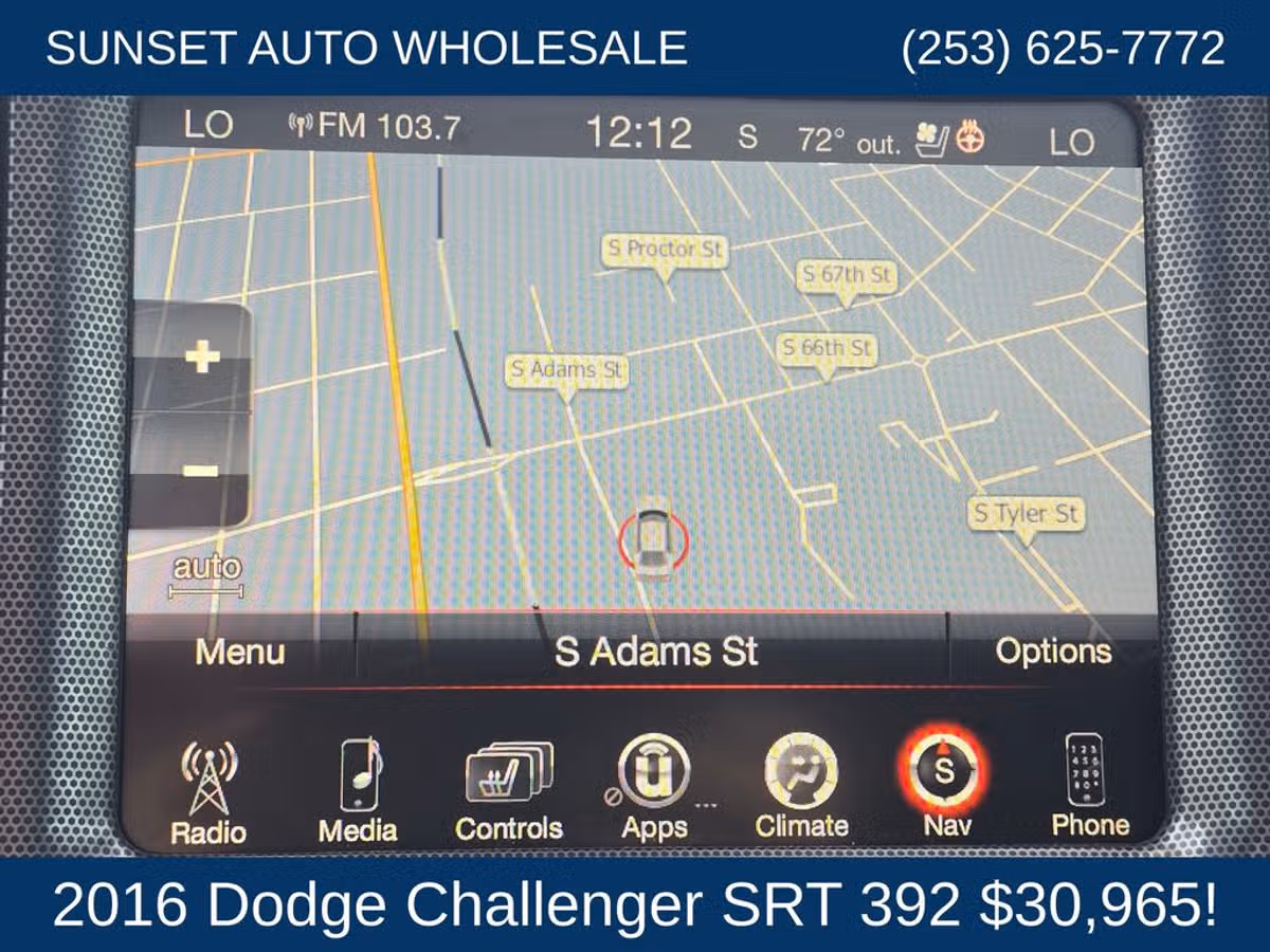 2016 Dodge Challenger SRT 392 Image 37