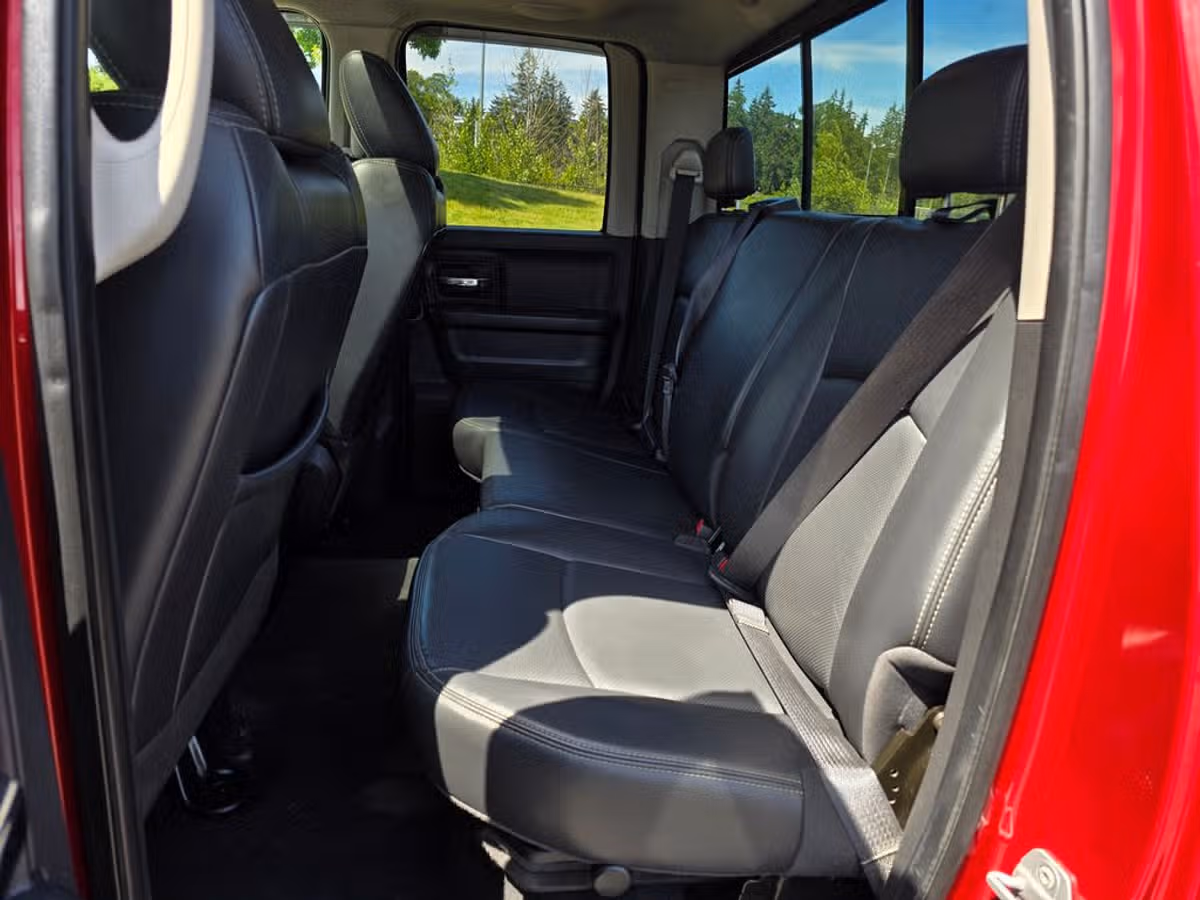 2010 Dodge Ram 1500 Laramie Quad Cab Image 16