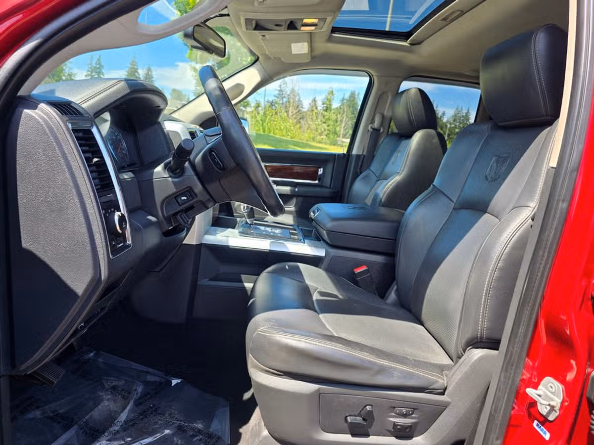 2010 Dodge Ram 1500 Laramie Quad Cab Image 12