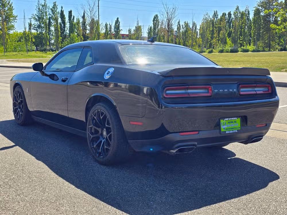 2015 Dodge Challenger R/T Scat Pack Image 4