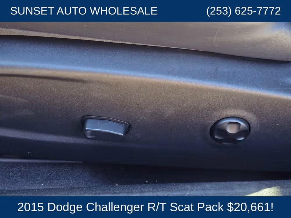 2015 Dodge Challenger R/T Scat Pack Image 29