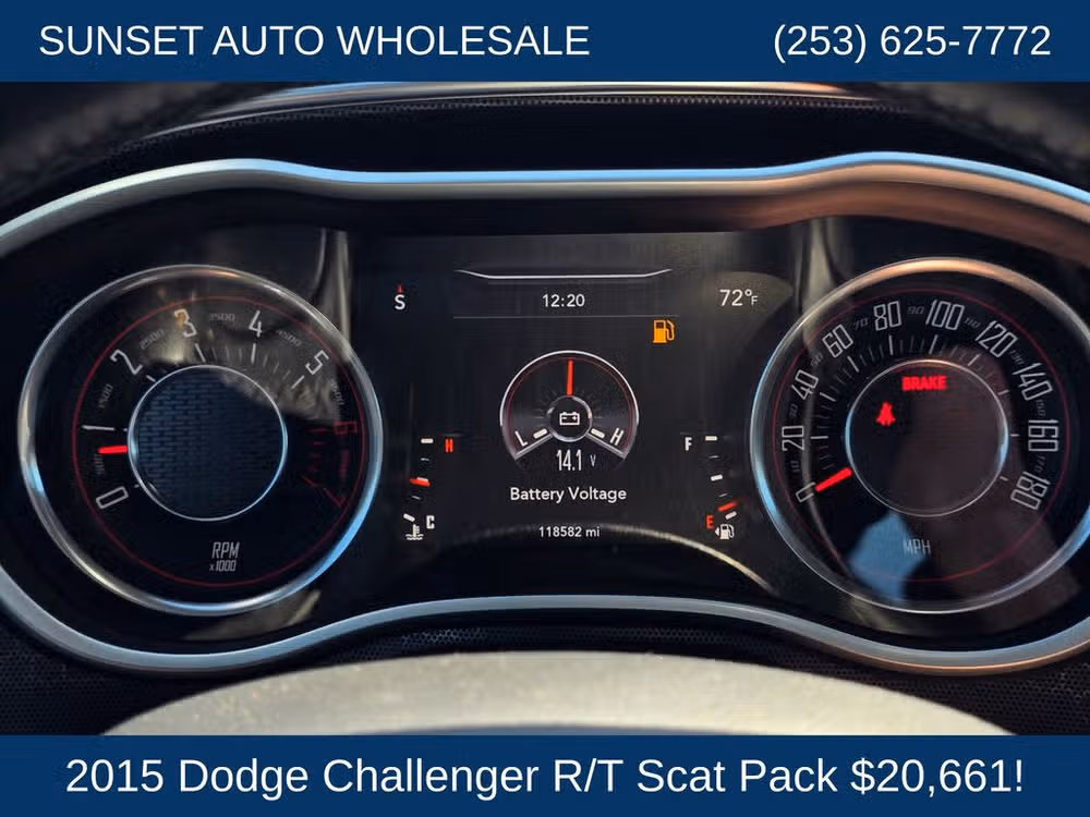 2015 Dodge Challenger R/T Scat Pack Image 32