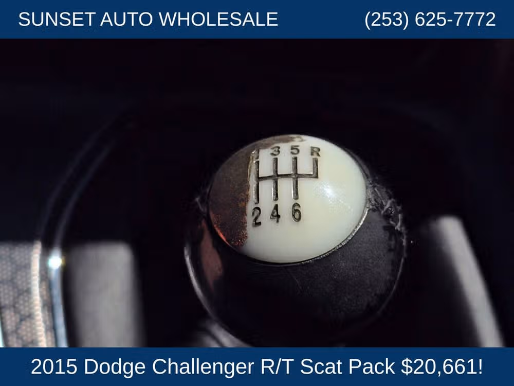 2015 Dodge Challenger R/T Scat Pack Image 40