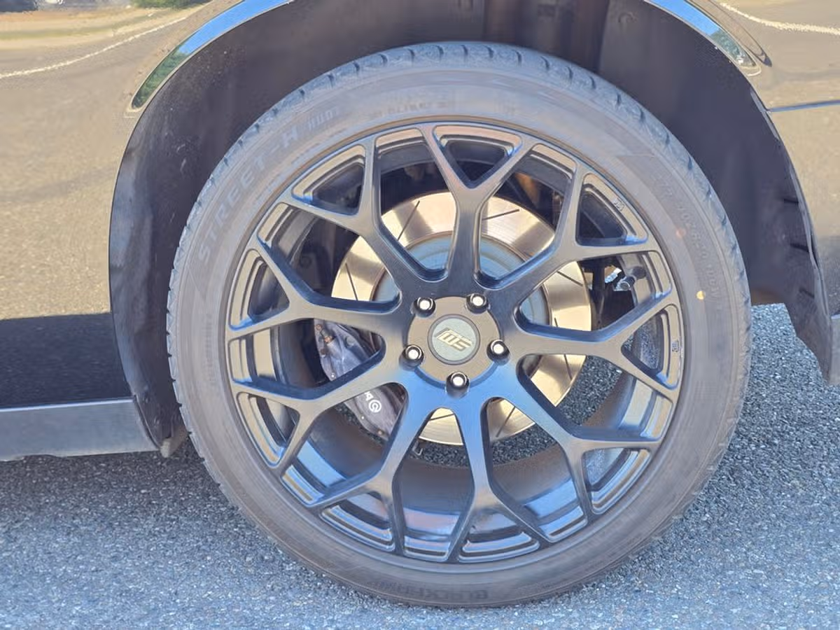 2015 Dodge Challenger R/T Scat Pack Image 10