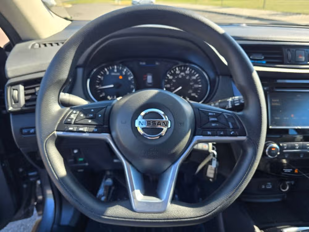 2020 Nissan Rogue S Crossover Image 12