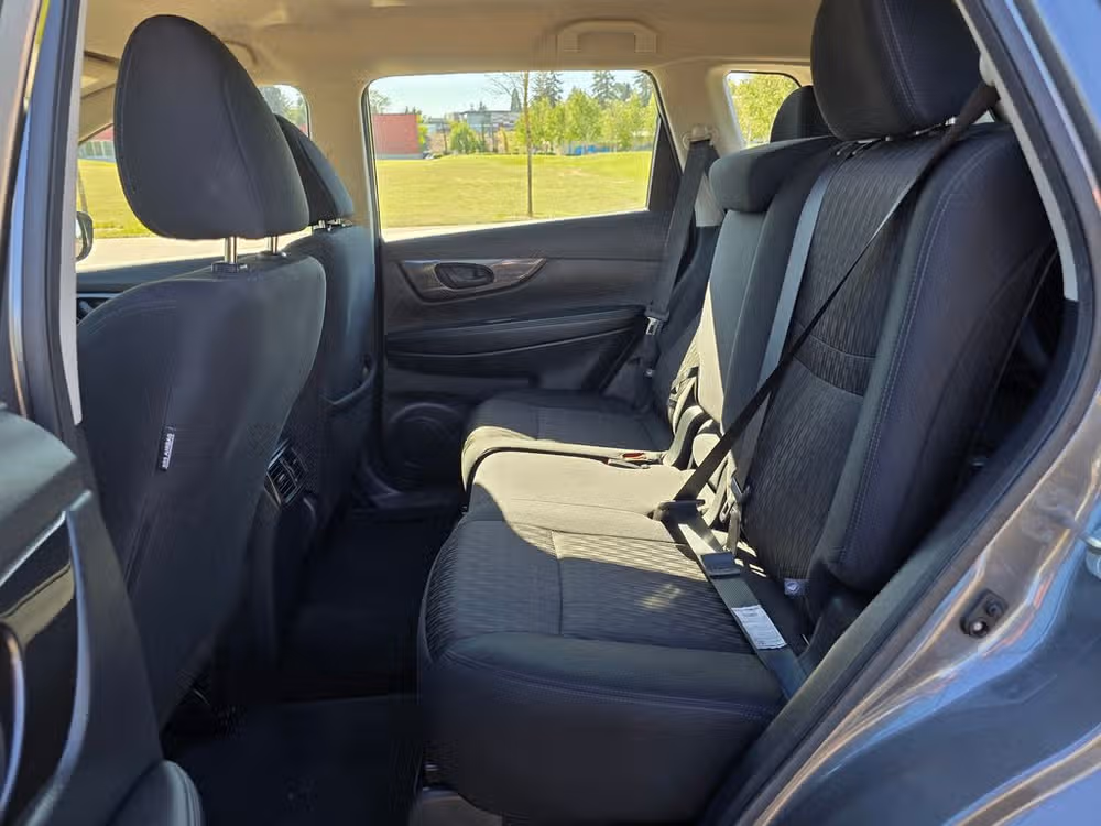 2020 Nissan Rogue S Crossover Image 16