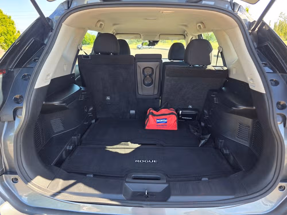 2020 Nissan Rogue S Crossover Image 19
