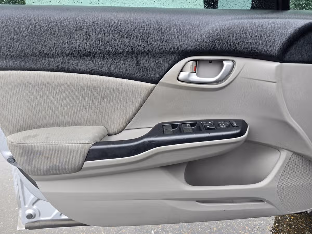 2014 Honda Civic LX Image 14