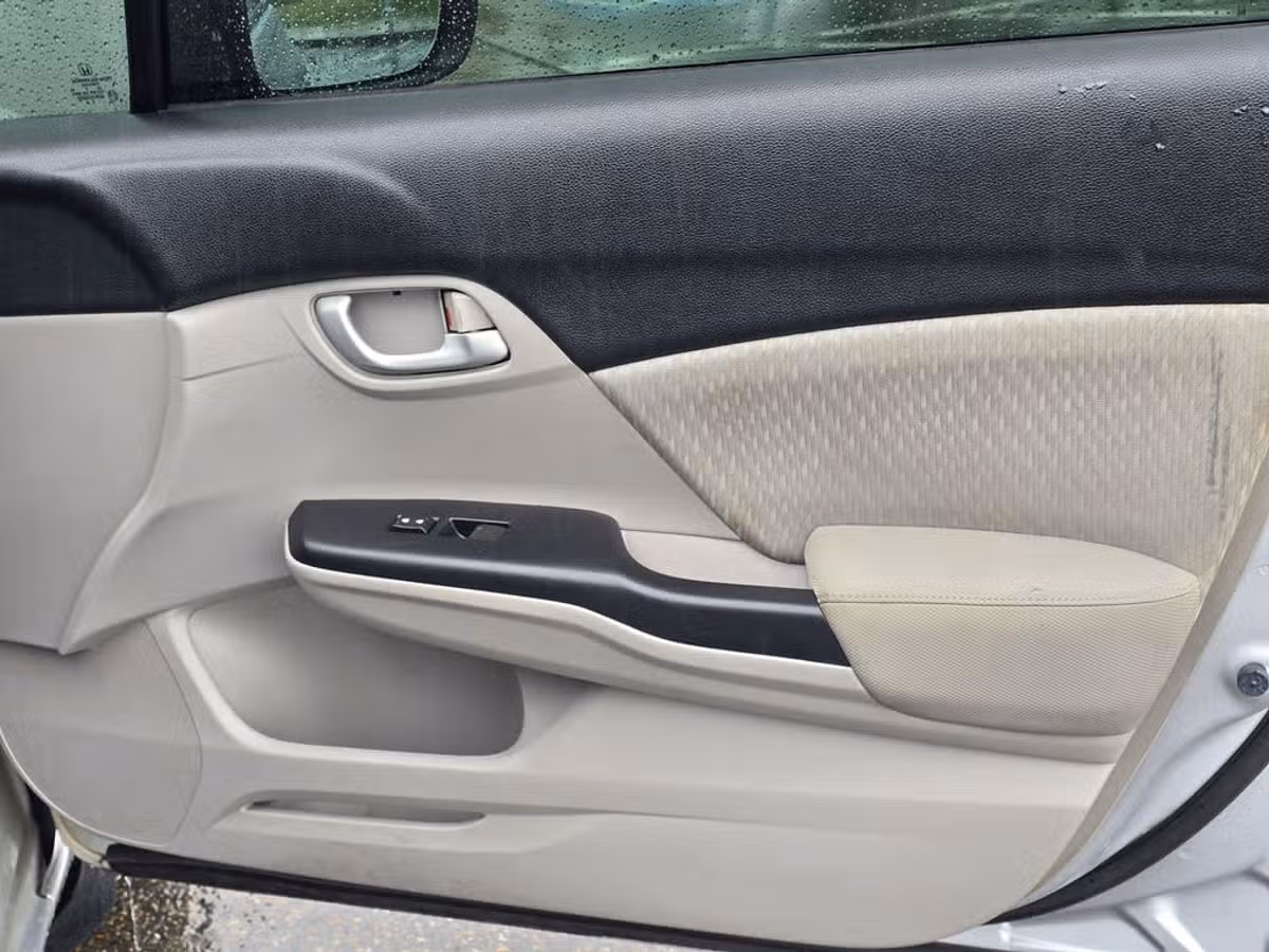 2014 Honda Civic LX Image 20
