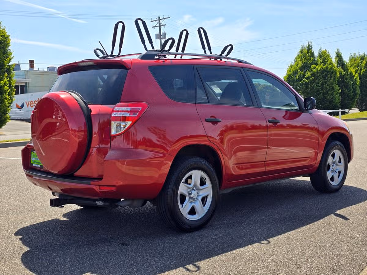 2012 Toyota RAV4 Base Image 6