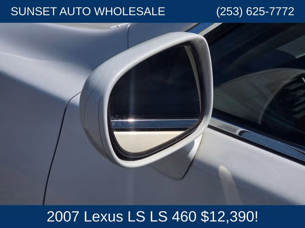 2007 Lexus LS 460 Base Image 29