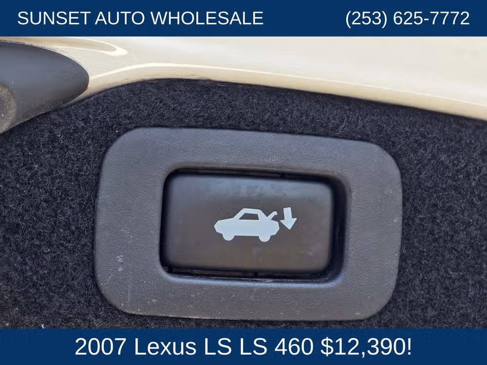 2007 Lexus LS 460 Base Image 27