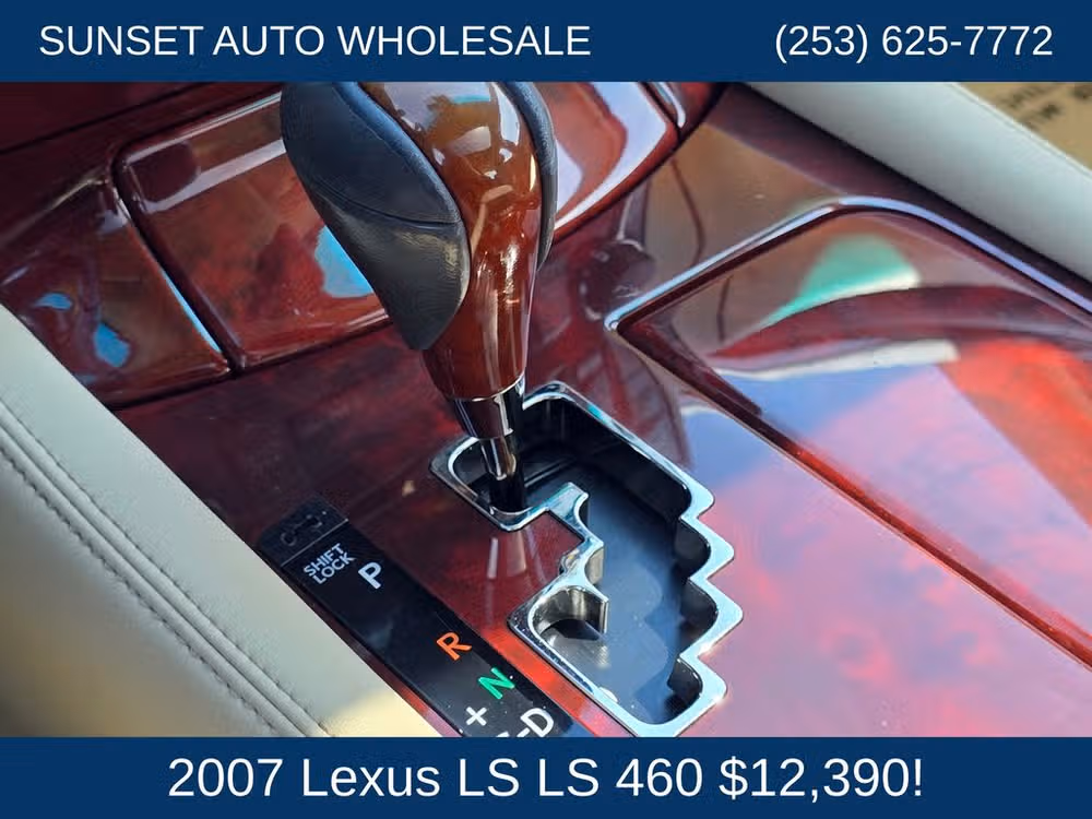 2007 Lexus LS 460 Base Image 43