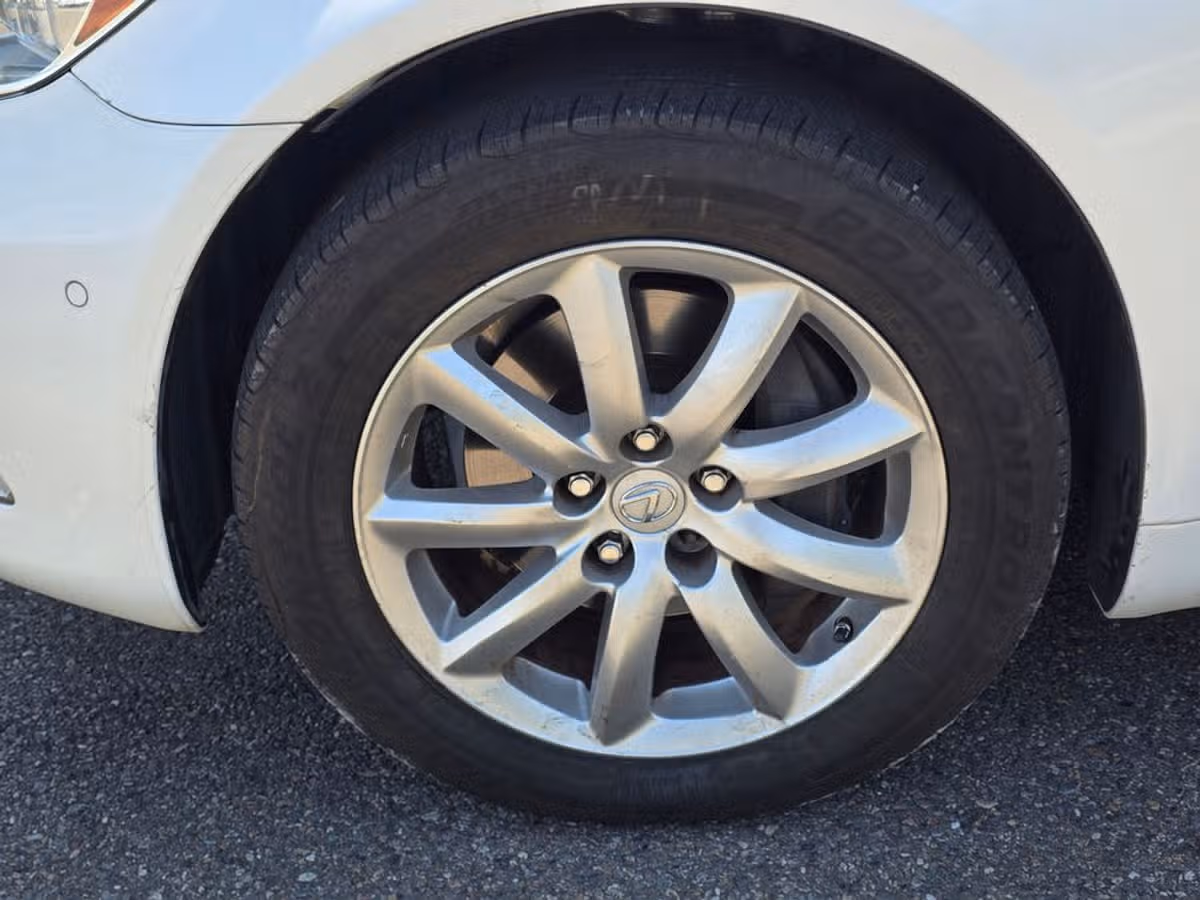 2007 Lexus LS 460 Base Image 10