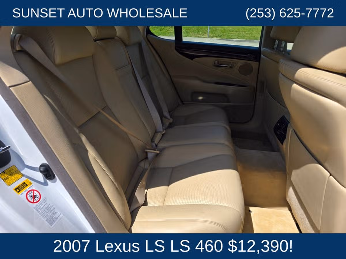 2007 Lexus LS 460 Base Image 24