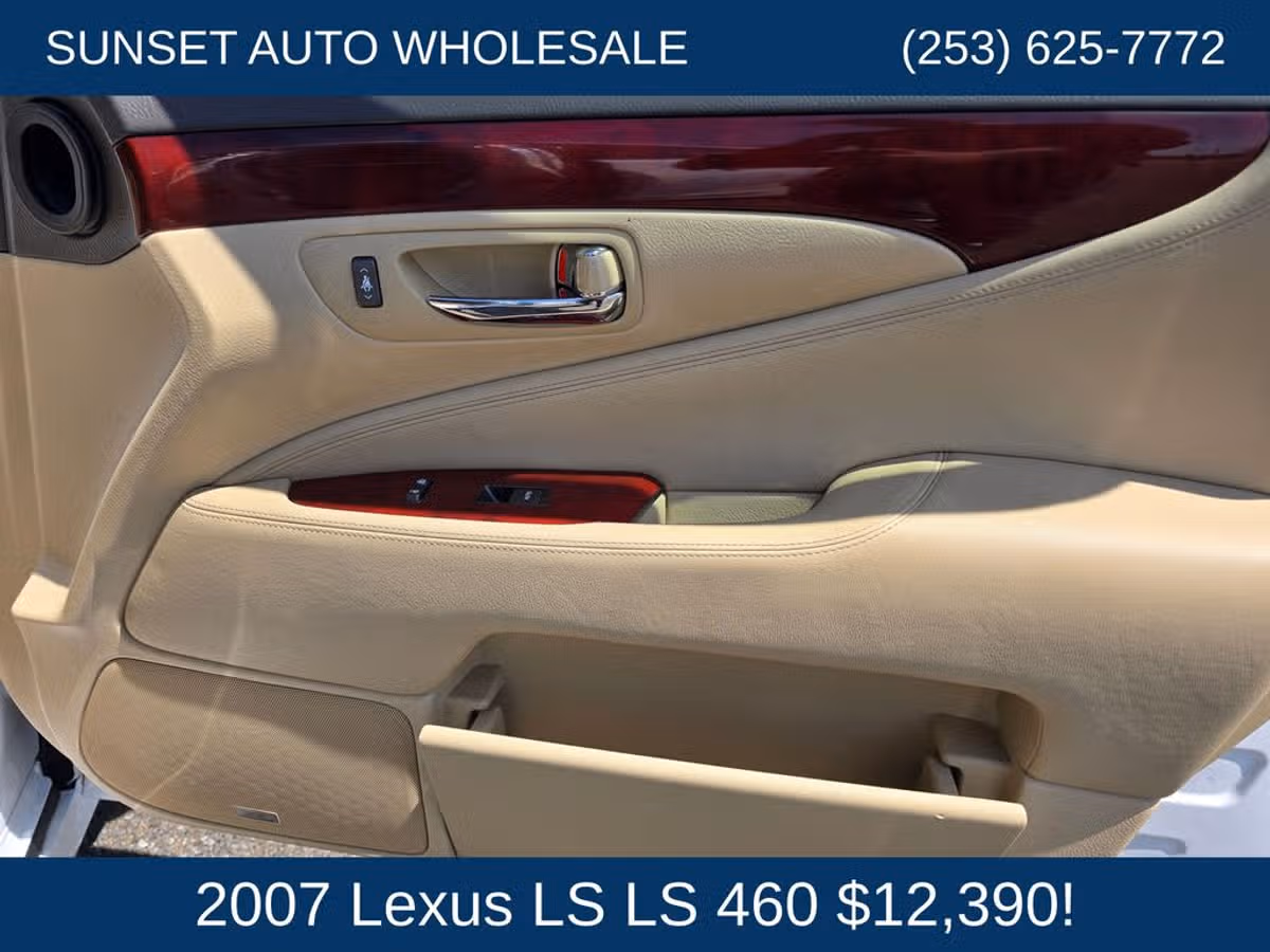 2007 Lexus LS 460 Base Image 22