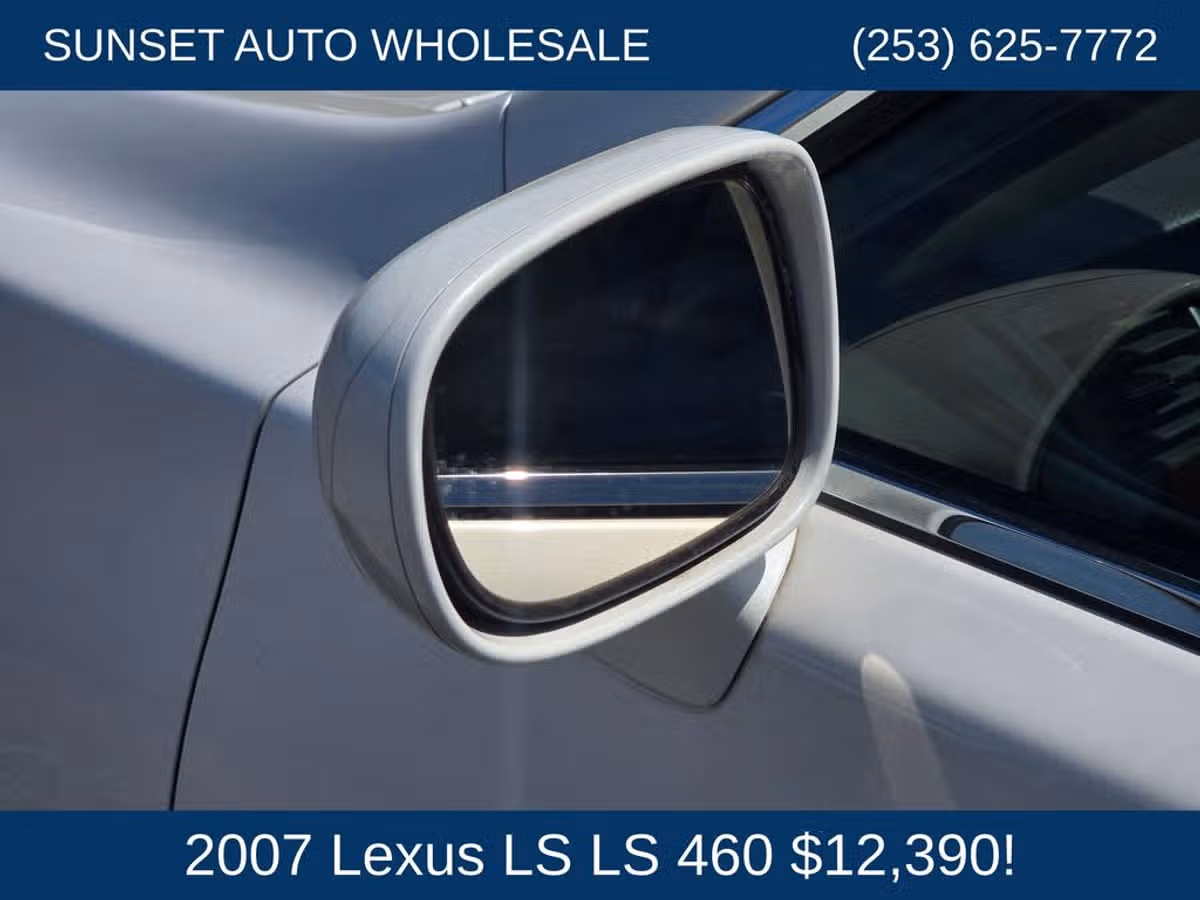 2007 Lexus LS 460 Base Image 29