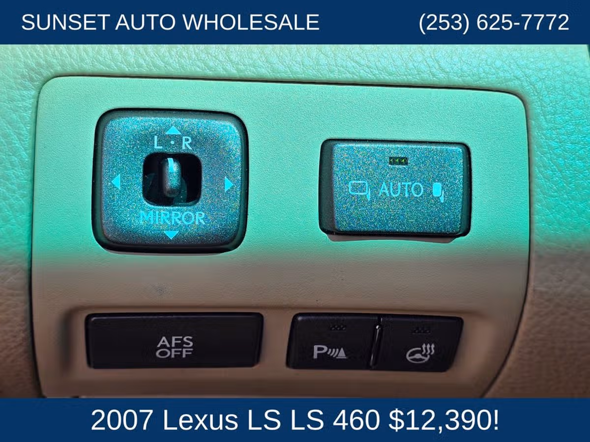 2007 Lexus LS 460 Base Image 34