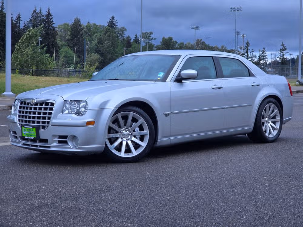 2006 Chrysler 300 SRT-8 Image 1