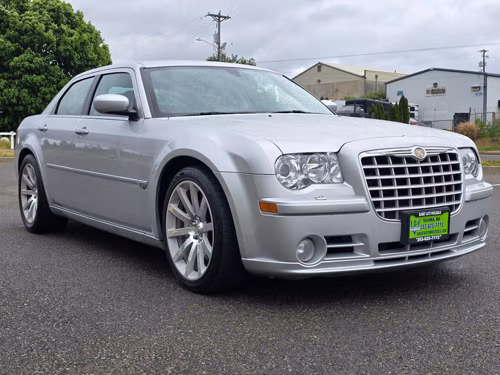 2006 Chrysler 300 SRT-8 Image 8