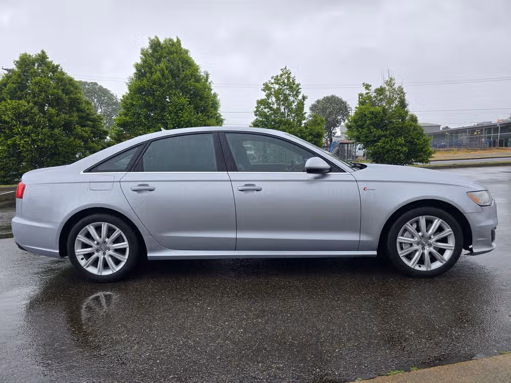 2016 Audi A6 3.0T quattro Prestige Lower Image 2