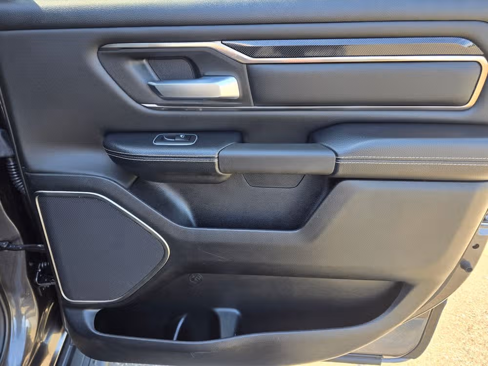 2021 Ram 1500 Rebel Crew Cab Image 21