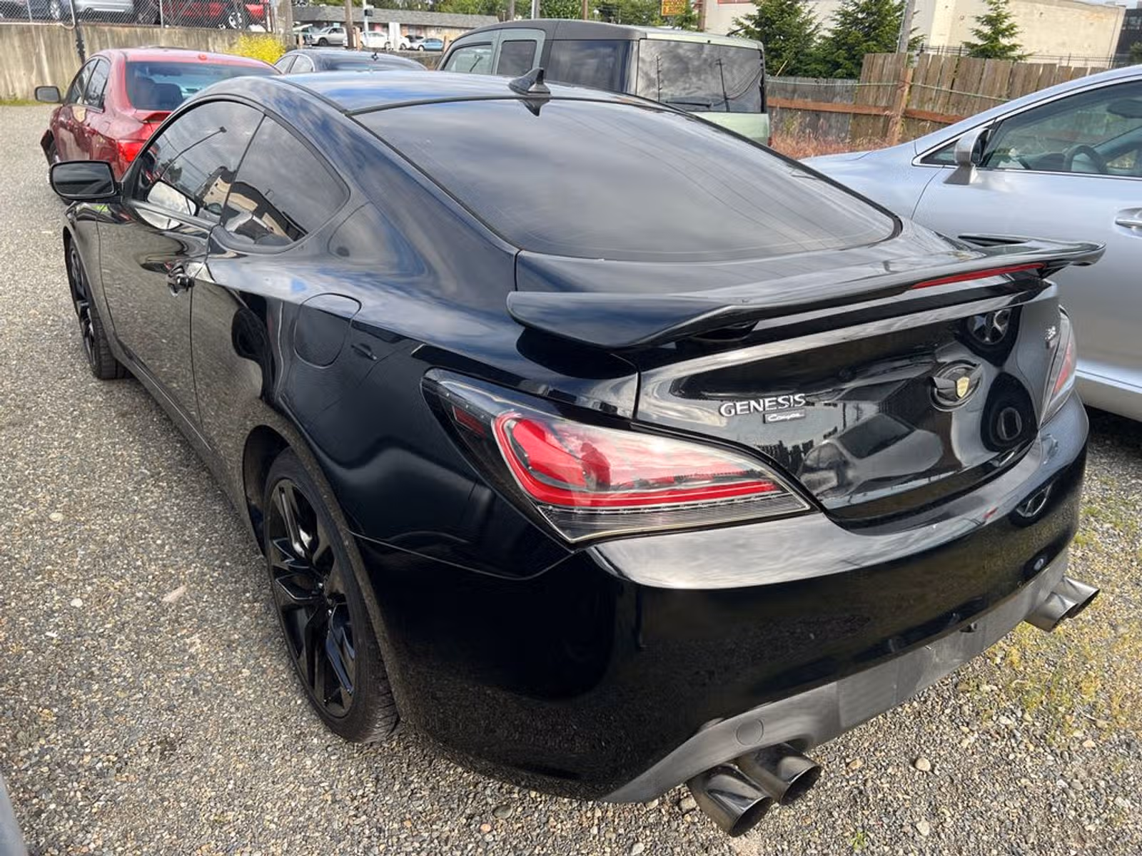 2016 Hyundai Genesis Coupe 3.8 R-Spec Upper Image 2