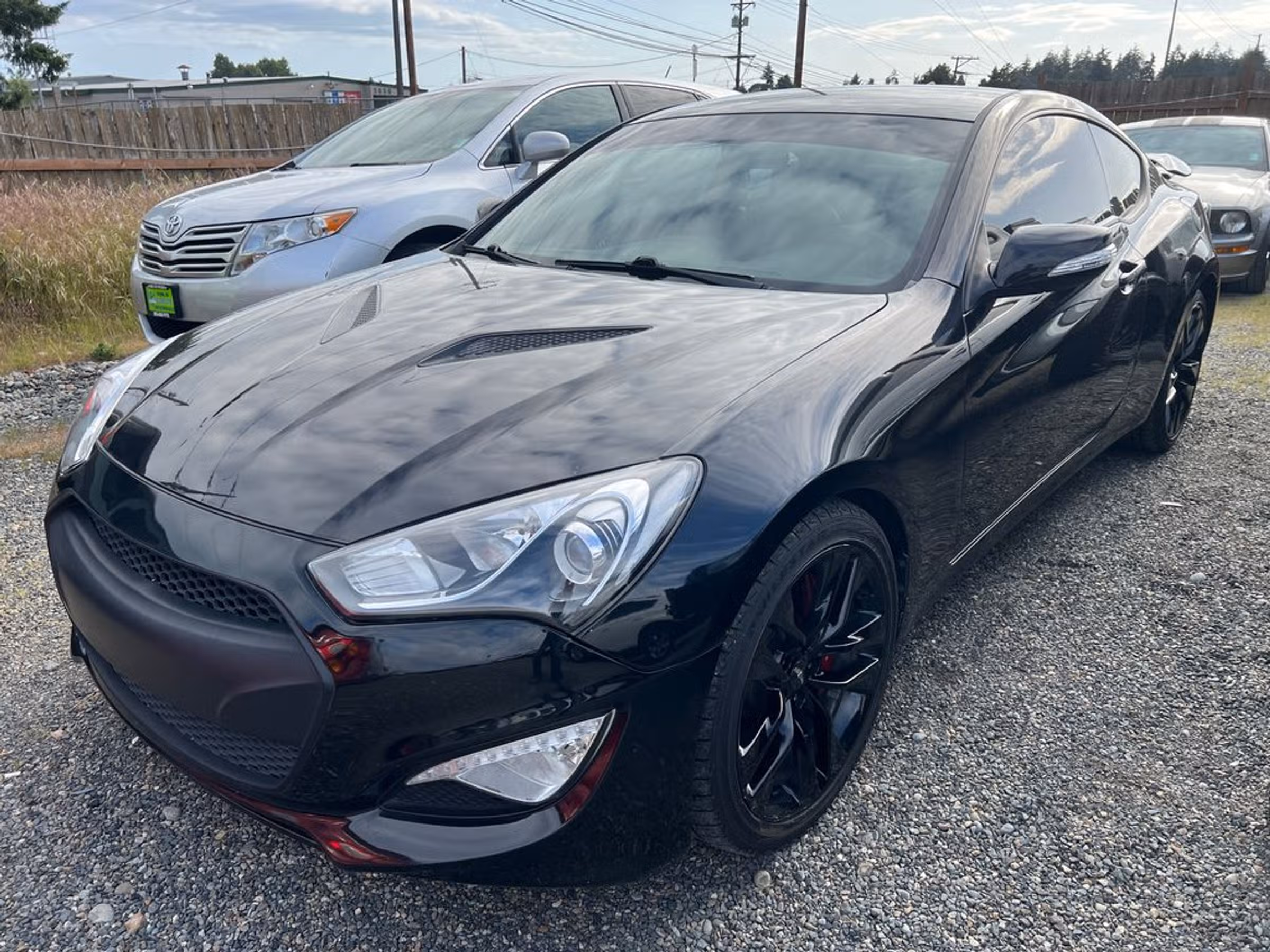 2016 Hyundai Genesis Coupe 3.8 R-Spec Image 1