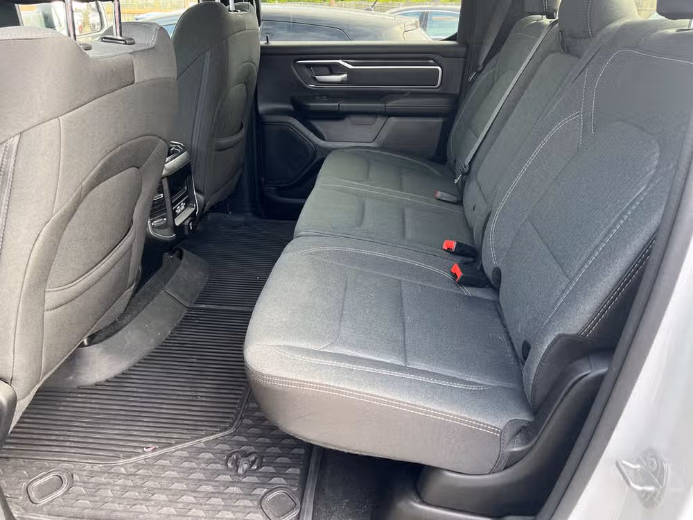 2022 Ram 1500 Big Horn Crew Cab Image 6