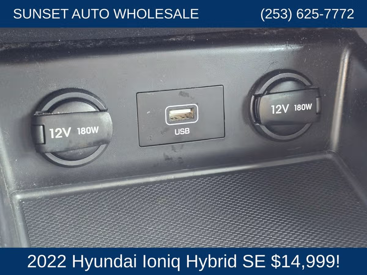 2022 Hyundai IONIQ Hybrid SE Image 34