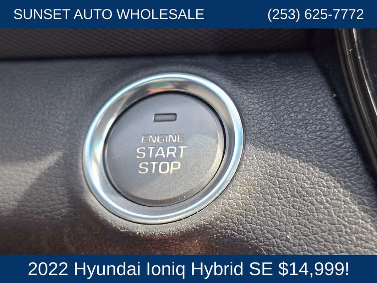 2022 Hyundai IONIQ Hybrid SE Image 31