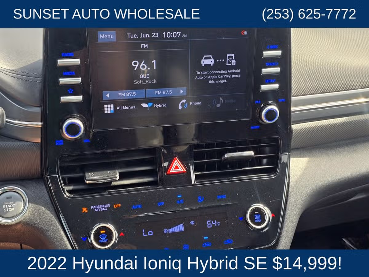 2022 Hyundai IONIQ Hybrid SE Image 32