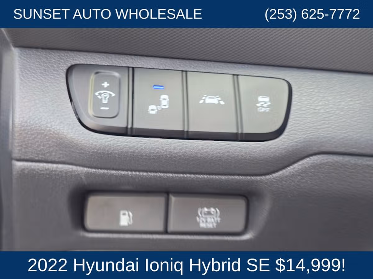 2022 Hyundai IONIQ Hybrid SE Image 27