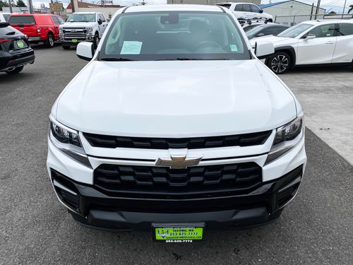 2022 Chevrolet Colorado LT Crew Cab Lower Image 2