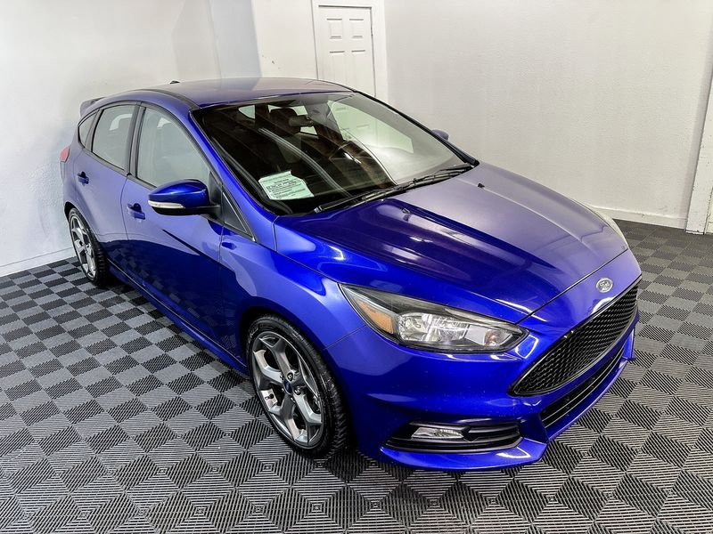 2015 Ford Focus ST Upper Image 2