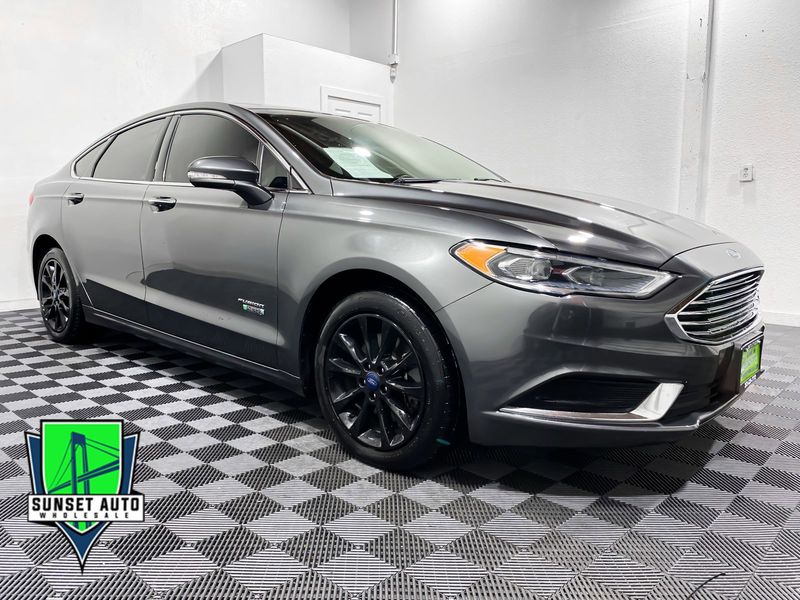 2018 Ford Fusion Energi SE Luxury Upper Image 1