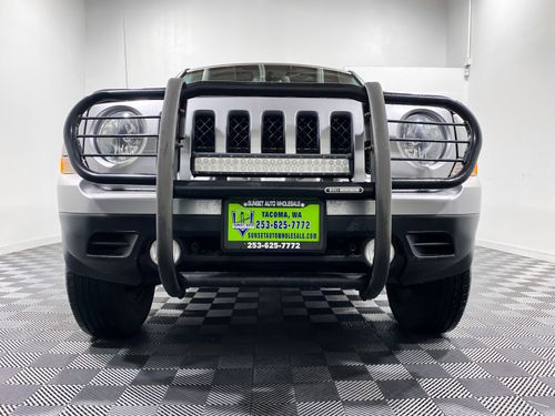 2016 Jeep Patriot Sport Lower Image 1