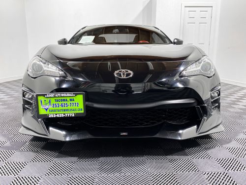 2019 Toyota 86 TRD Special Edition Lower Image 1