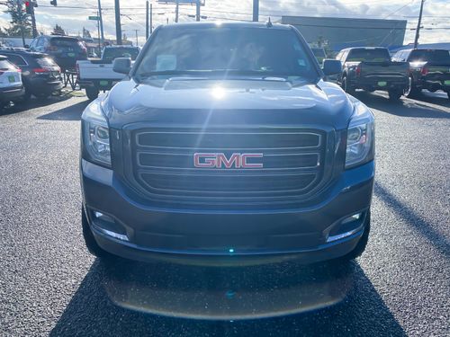 2019 GMC Yukon SLT Lower Image 2